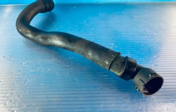 Volvo V70 Engine coolant pipe/hose BG918260GA