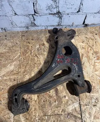 Mercedes-Benz C W202 Front lower control arm/wishbone
