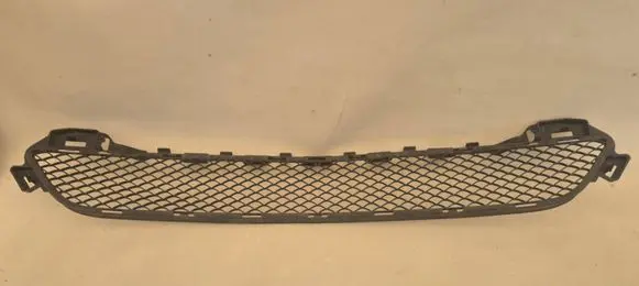 Mercedes-Benz C W205 Front bumper foam support bar 