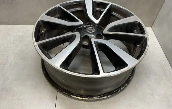 Nissan X-Trail T32 R19 alloy rim 4CB3AMB95