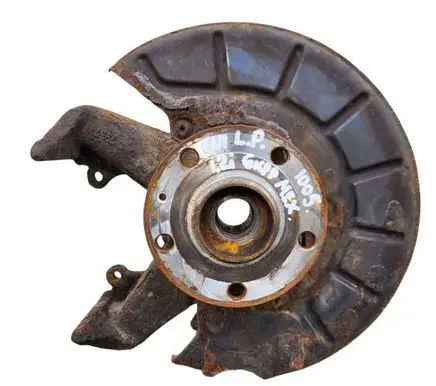 Volkswagen Golf VI Front wheel hub spindle knuckle