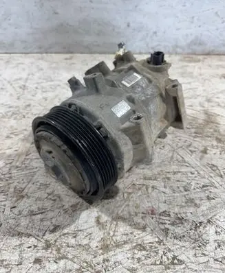 Toyota RAV 4 (XA40) Air conditioning (A/C) compressor (pump) 7SES17C 08E07161 4472808725