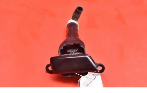 Mitsubishi Outlander Windshield washer spray nozzle 87871