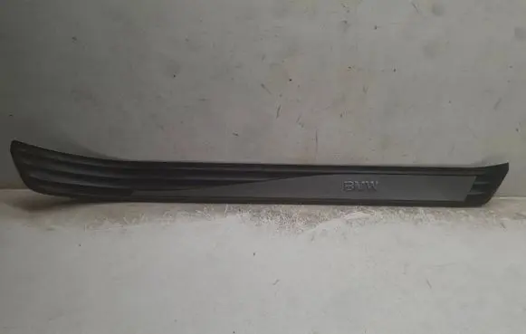 BMW 5 E60 E61 Front sill trim cover 7034304 51477034304 7074510