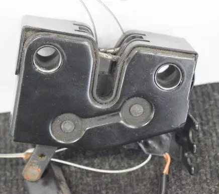 Porsche 997 Engine bonnet/hood lock/catch