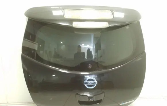 Nissan Leaf I (ZE0) Tailgate/trunk/boot lid