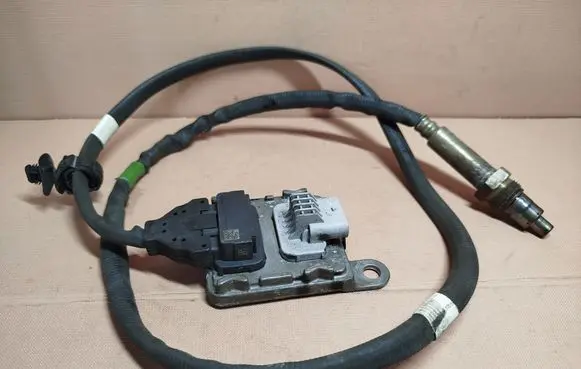 Renault Master III Lambda probe sensor 227907578R A2C19306800 SNS958