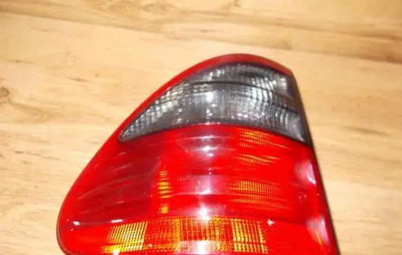 Mercedes-Benz E W210 Rear/tail lights a2108206764