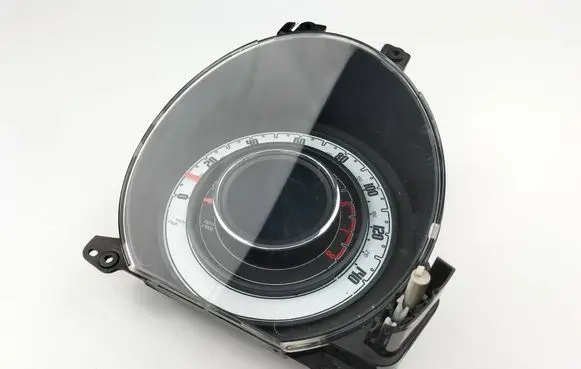 Speedometer (instrument cluster)