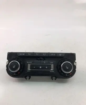 Skoda Superb B8 (3V) Interior fan control switch 3T0907044CG