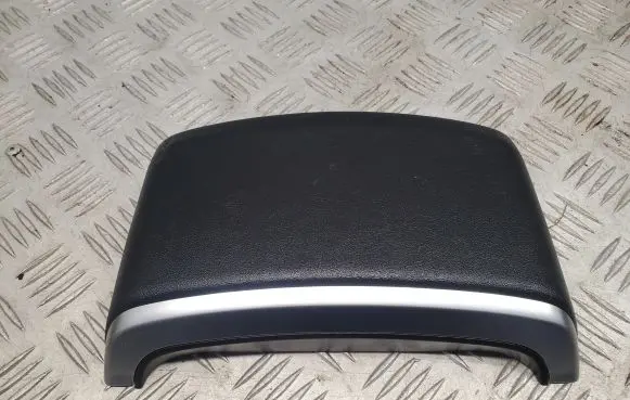 Audi Q8 Armrest 4M8863915C