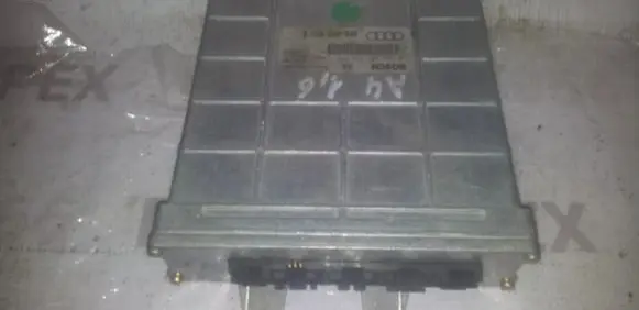Audi A4 S4 B5 8D Engine control unit/module 0261203554 0261203555