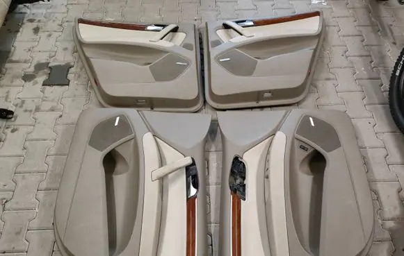 Audi Q7 4L Front door card panel trim 4L1867105A