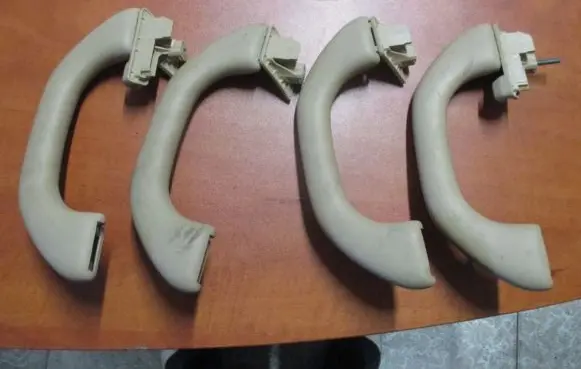 Volkswagen PASSAT B6 Front interior roof grab handle