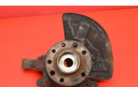 Opel Zafira C Front wheel hub spindle knuckle