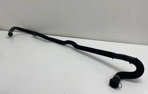 BMW 5 G30 G31 Engine coolant pipe/hose 9109727