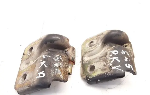 Front door hinge set