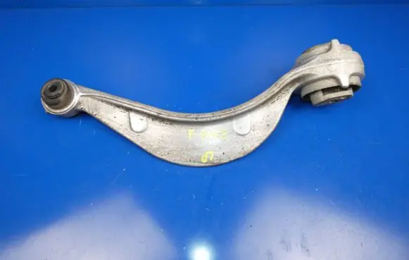 Jaguar F-Pace Front lower control arm/wishbone 