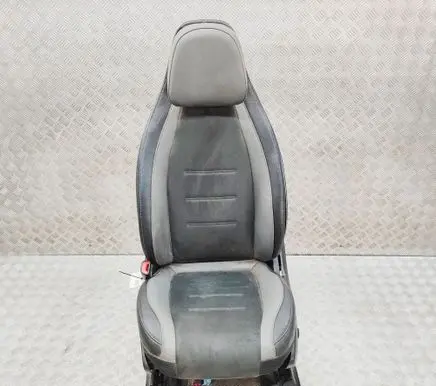 Mercedes-Benz EQE v295 Front driver seat A0009108511