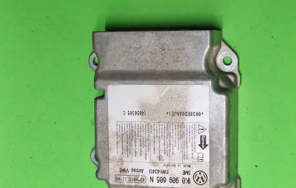 Volkswagen Golf V Airbag control unit/module 1K0909605N 0038ED0ANJEI 5WK43413