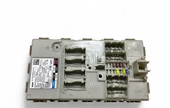 BMW M5 F90 Comfort/convenience module A2C18579705 000034AE