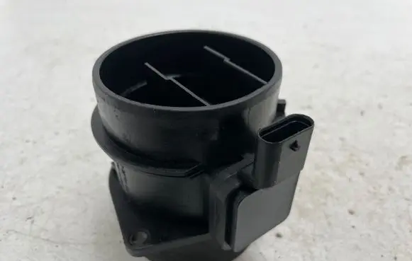Mercedes-Benz E W212 Mass air flow meter