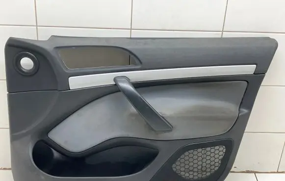 Skoda Octavia Mk2 (1Z) Front door card panel trim 1Z1867006 197009831