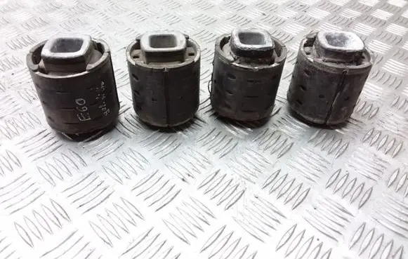 BMW 5 E60 E61 Rear axle beam mounts housing 