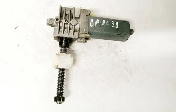 BMW 7 E65 E66 Seat adjustment motor 0390201957