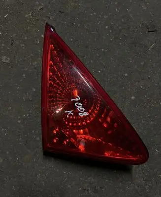 Peugeot 3008 I Tailgate rear/tail lights 26030104 9683461080