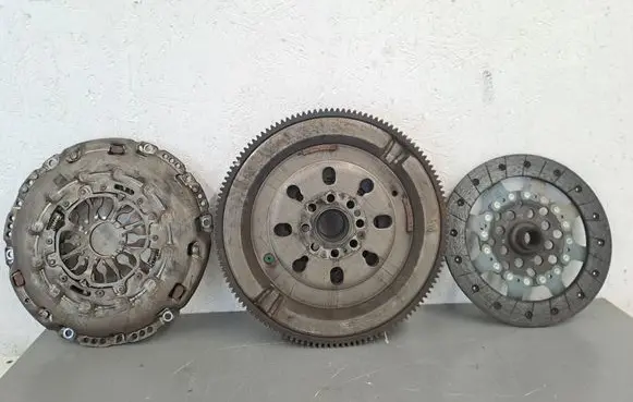 Renault Laguna III Clutch set kit 8201004711 04042011 8200421191