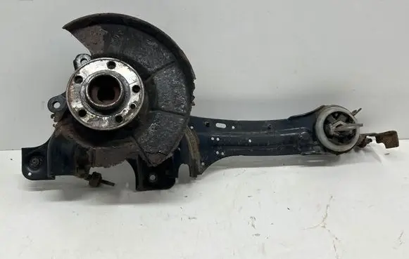 Volvo V60 Rear wheel hub spindle/knuckle 6G915A968