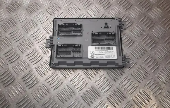 Mercedes-Benz EQE v295 Comfort/convenience module A2069003914