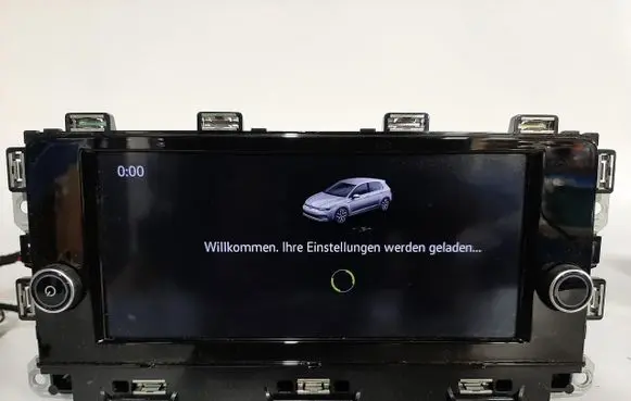 Volkswagen Golf VIII Screen/display/small screen 5H0035867