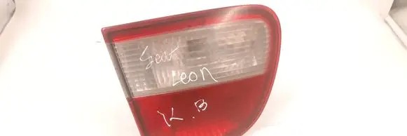 Seat Leon (1M) Tailgate rear/tail lights 1M6945091A
