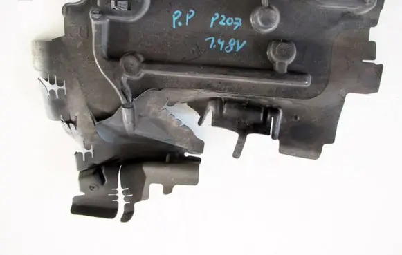 Peugeot 207 Intercooler air guide/duct channel 9680057280