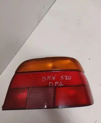 BMW 5 E39 Rear/tail lights 8358032 2VP00724002