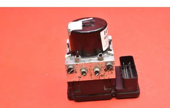 Ford Focus ABS Pump BV61-2C405-AJ