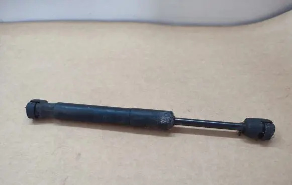 Mini One - Cooper Coupe R56 Front bonnet/hood damper/strut 7148864