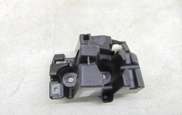 Citroen C5 Rear bumper mounting bracket 9681048380