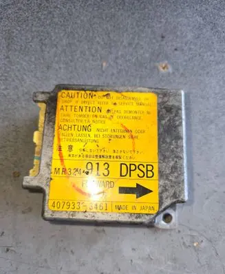 Mitsubishi Space Wagon Airbag control unit/module 4079333461 MR32413