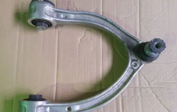 Mercedes-Benz C AMG W205 Front control arm A2053303403