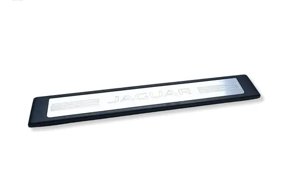 Jaguar XF X250 Front sill trim cover DX2M13200B EX2313200A