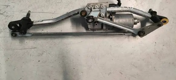 Audi A4 S4 B8 8K Front wiper linkage