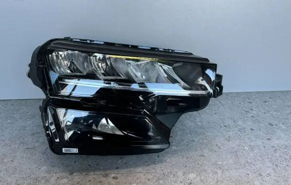 Skoda Karoq Headlight/headlamp 57B941010