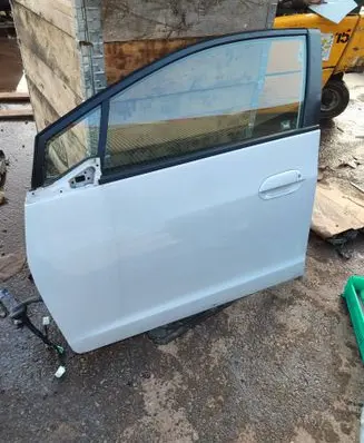 Honda Insight Front door 
