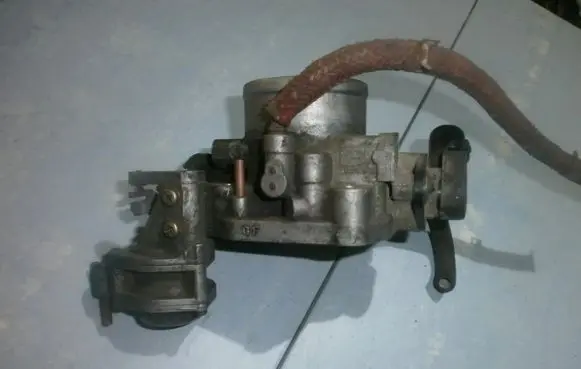 Honda Civic Throttle valve nerakodo
