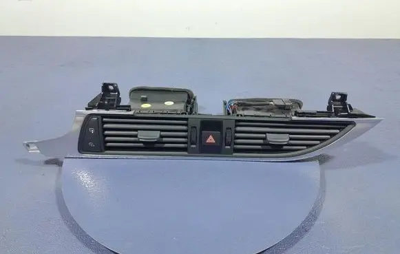 Audi A6 Allroad C6 Dashboard side air vent grill/cover trim 9025900