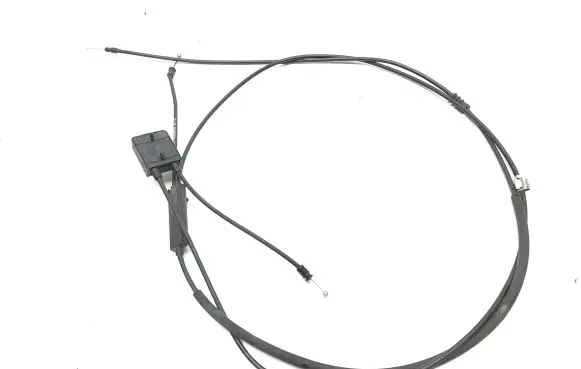 Engine bonnet/hood lock release cable