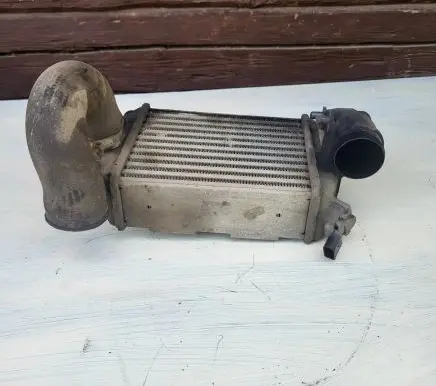 Volkswagen PASSAT B5.5 Intercooler radiator 059145805 1575620 9021520